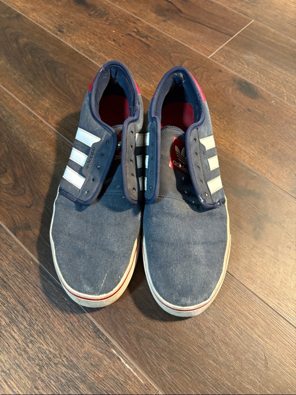 Mens adidas skateboard shoes size 11